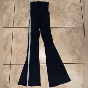Offline Ribbed Flare Leggings